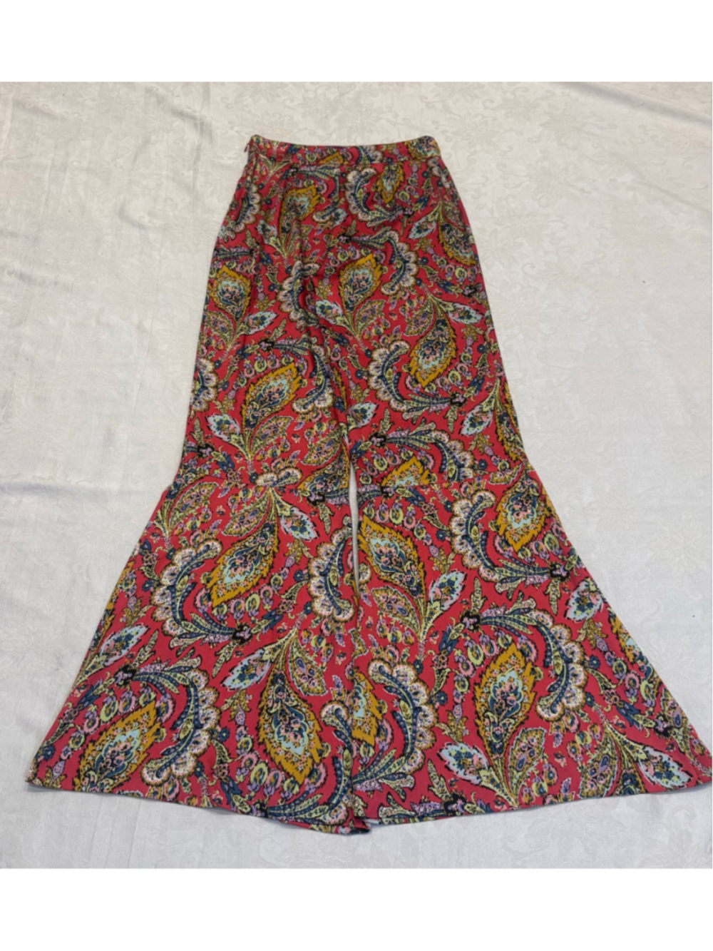 cinq a sept Red Paisley Wide-Leg Pants - Picture 5 of 6